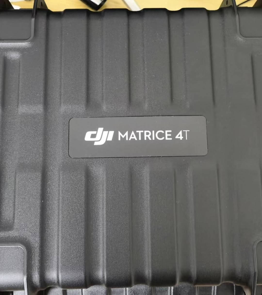 Ten brand new DIJ 4T units available. Must be able to clear customs before purchasing.


**إذا كنت صاحب هذا الإعلان وتريد حذفه لأي سبب، رجاءا أرسل رسالة إلى الدعم الفني**