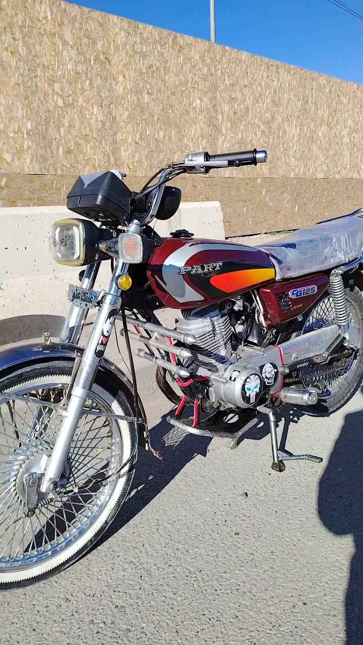 بارت عيتاني سوري كامل مكمل كهربا غمازات ضو كلو شغال (ناقصه بس) لبادا مال زيت ينرادلها تبديل سعر خاص هاذ رقمي ***********
