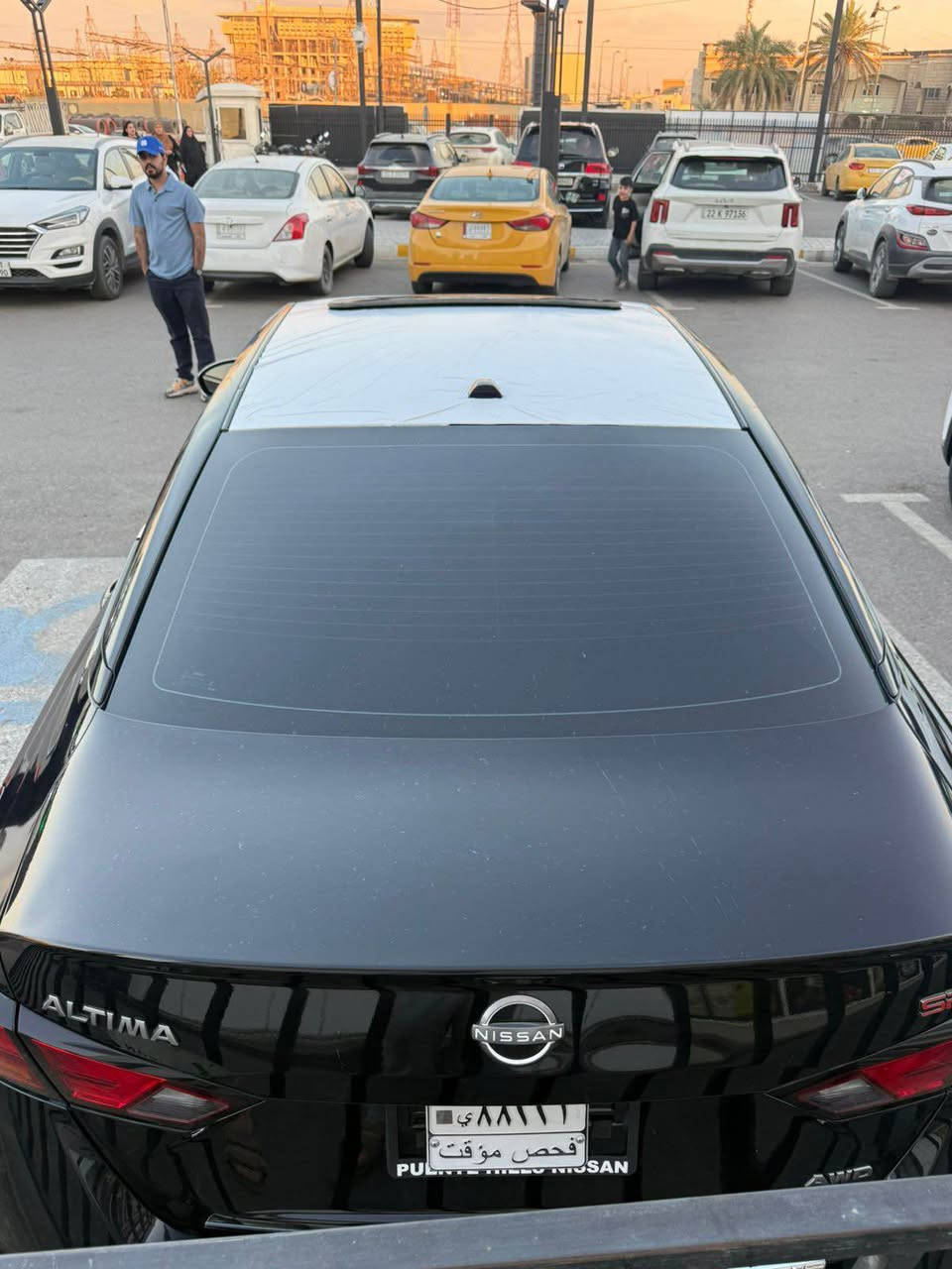 🚗 للبيع: Nissan Altima 2023 SR موديل 2023 🔥

📍 المواصفات:

* الفئة: SR (سبورت)
* اللون: أسود (Super Black) 🖤
* محرك 4 سلندر اقتصادي وقوي (حوالي 188 حصان) (Cars.com)
* قير أوتوماتيك CVT ناعم
* جنوط رياضية 19 إنش
* نظام شاشة + بلوتوث + Apple CarPlay
* كاميرا خلفية + حساسات
* مثبت سرعة + أنظمة أمان حديثة

✨ المميزات:

* شكل رياضي مميز (شبك أسود + مرايا سوداء)
* داخلية سبورت بخياطة حمراء
* سيارة اقتصادية ومريحة للخطوط
* استخدام نظيف جدًا

📊 الحالة:

* شرط الفحص
* الحوادث (جاملغ وبنيد وباب)
* ممشى:( 50000كيلو متر)

📞 للتواصل: (***********)

🔥 فرصة لا تعوض – سيارة مناسبه جداًوبمواصفات سبورت بغداد, العراق
