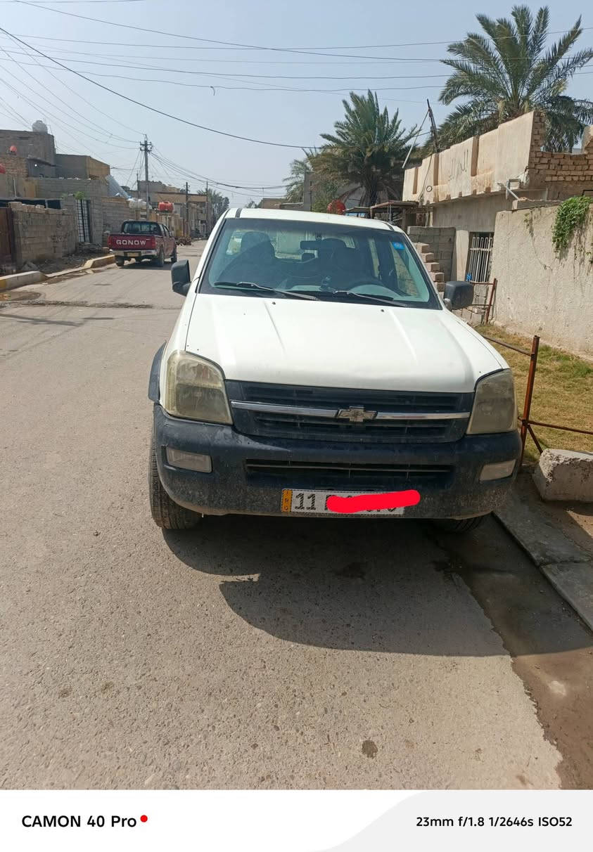 ببكم شوفر لوف 2005 رقم بغداد السيارة جاهزة من كل شي 
 تحويل ثاني يوم مكانها بغداد 
للاستفسار ***********
