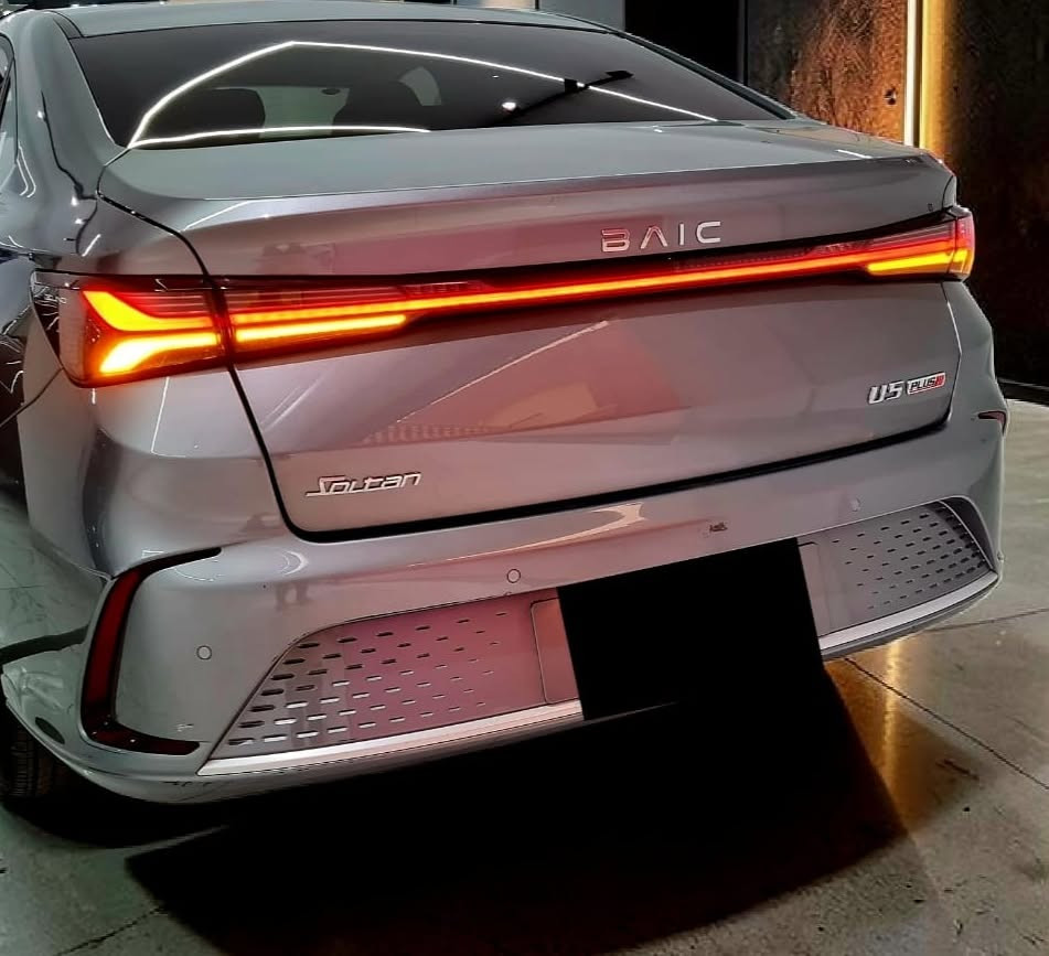 بايك BAIC U5 PLUS 
 موديل 2026 / 20 ألف KM          
أعلى فئة 
سيدان وكيل // ماتور 1,500 تنفس طبيعي //
 بفتيس اوتوماتيك Punsh Powertrain Xtronic CVT
صيانات توكيل بالكامل
بالفواتير بتوكيل ألكان اوتو 
( التوكيل الخاص بعلامات كيا ورينو وبايك بمصر )
زجاج جانبي وخلفي ملون
 رخصة سنة  مرور القاهرة الجديدة 
المعاينة // التجمع  القاهرة 

للتواصل م// احمد زكريا
01128246992 ☎️
01201699903
❇️ WhatsApp// 01128246992


**إذا كنت صاحب هذا الإعلان وتريد حذفه لأي سبب، رجاءا أرسل رسالة إلى الدعم الفني**