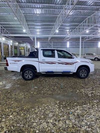 هايلوكس • ٢٠١٤ • رقم اربيل