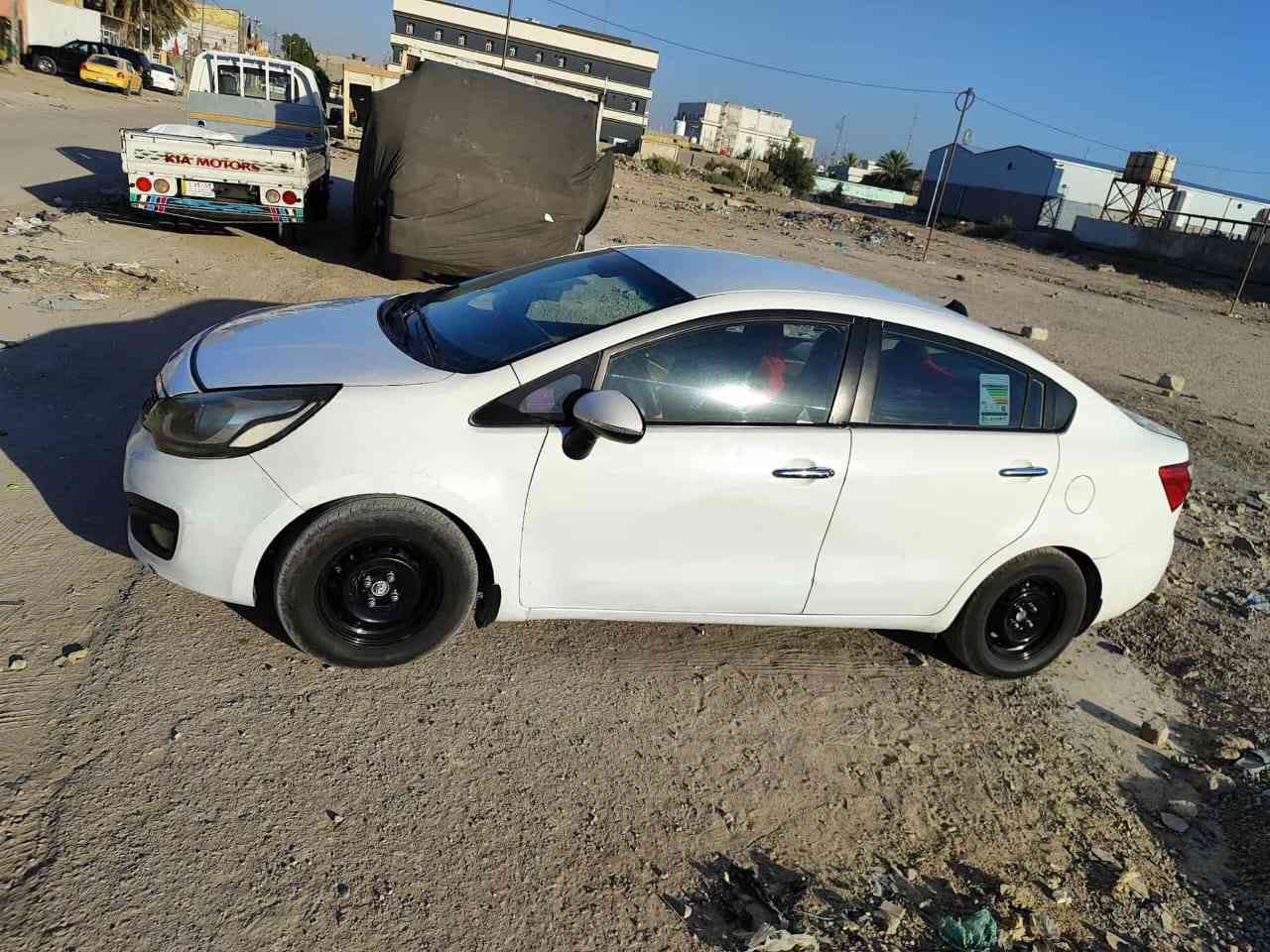 سلام عليكم كيا ريو مديل 2012 لبيع رقم التلفون *********** السعر 80و بيها مجال
