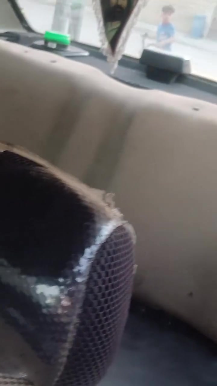 بيجو باص ٢٠١٥سياره خير من الله هيى غرامات مصفره سياره مال جناي كير ومكينه كفاله حداديه وصدر جدد بيه فقط ضربه بلجاملق لايسر الخلفي عل بارد وبيه ضربه عل صندوك هكم عل بارد رقم بغداد انكليزي ابيع تحويل مباشر ثاني يوم العنوان مدينه الصدر بغداد سياره ب ٤٨ وبيه مجال حك الجيه رقم الهاتف ***********
