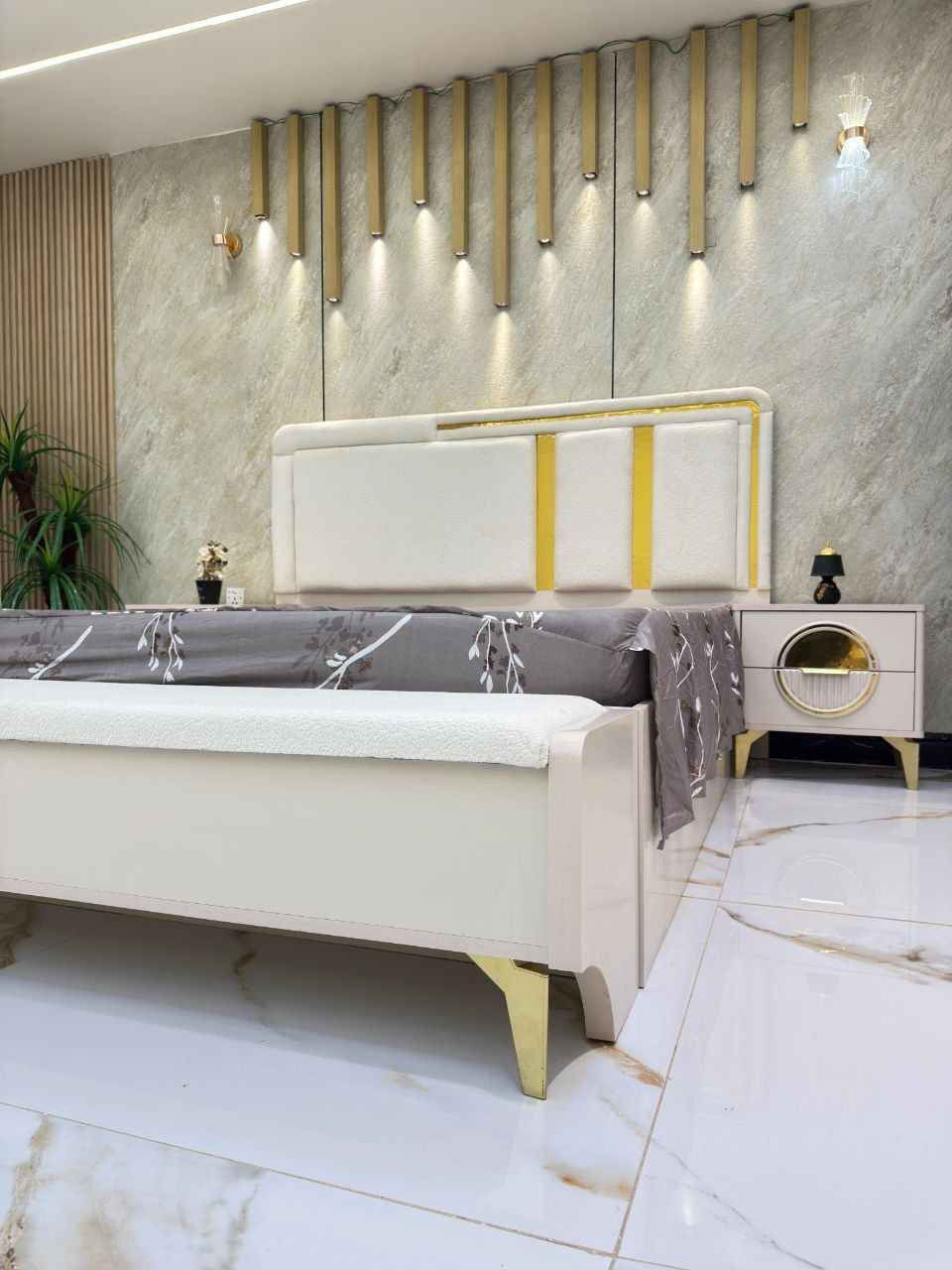 الغرف التركي
*موديل           كركر            الميتاليك*

*10 قطع             كنتور ملحق  340🎁*

❇️ قياسات ضخمه 
❇️ ميز تواليت عملاق
❇️ اللون الجديد المتميز 
❇️ السرير والشازلونه مخزن
⭕️ زجاج ذهبي مطلي   و   *مطّرش*

🆘 *الأطراف بروفيل*  🆘✨✨✨

❇️ المصنع الأصلي 
❇️ برغي حديد 

⭕️               *نقش MDF*         

السعر بْآلُخـآصٍ 
توصيل بغداد 
ۆاطراف 
محافظات بغداد, العراق


**إذا كنت صاحب هذا الإعلان وتريد حذفه لأي سبب، رجاءا أرسل رسالة إلى الدعم الفني**