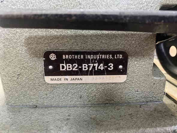 سلام عليكم للبيع ماكيه خياطة ياباني اصلي مستعمل جديد 75‎%‎كلشي بلادي الاستفسار ***********
