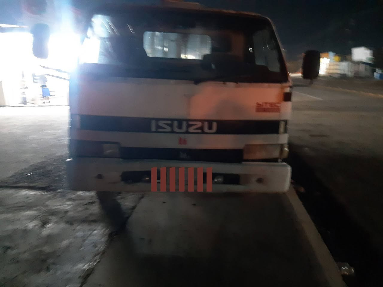 كرين ازوز للبيع جب 3 سلايت يونك موديل 91 رقم صلاح الدين دولي بية حصة كاز السعر 110$ العنوان نينوى ناحية القيارة للإستفسار ***********
