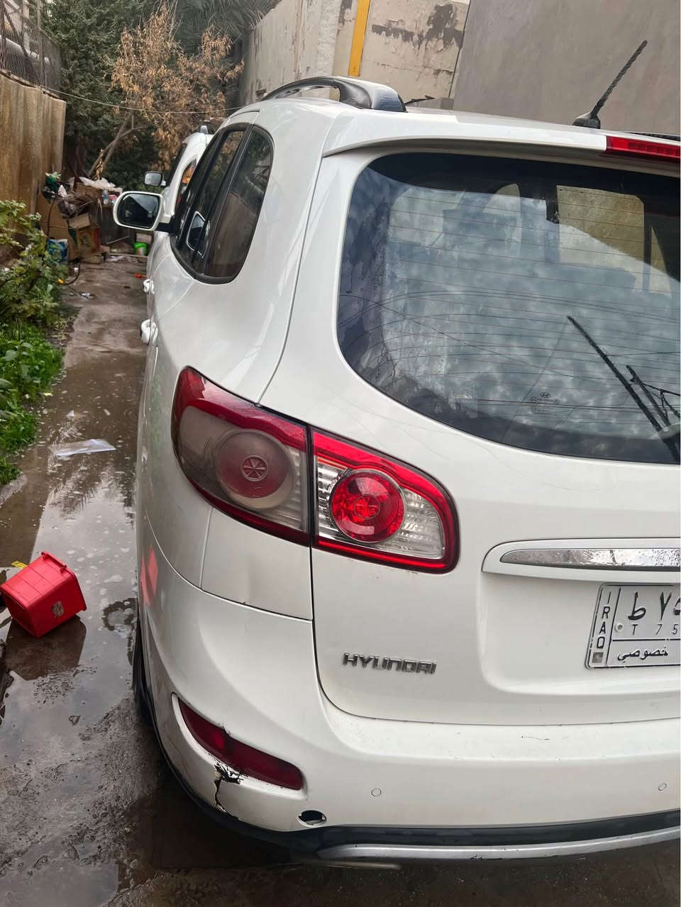 السلام عليكم اخوان 
سنتافيا 2012 خليجي فول ١/١ مكينة ٢٤٠٠ دوش  ماشية 128 الف كيلو متر (79الف ميل) مكفولة من الصبغ بيها طخة بالجاملغ موضحة بالصور على حالها
مواصفات :
٧ راكب ،تبريد ٣قطع ، اشاير بالمري ، كشن كهربائي ، بصمة ابواب دخول ذكي ، السيارة بصمه تشغيل ، فتحة بالسقف ، تخم تايرات جديد باتري جديد سيارة جديدة
ملاحظة محرك مفتوح بسنة 2019 كازكيت مبدل عمل درجة اولى مشروع وطني رقم الماني سنوية لحد 2028 
للاستفسار:***********
او على الخاص بغداد, العراق
