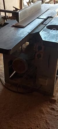 غراض محل • مكينة اطالي • منشار لولبي