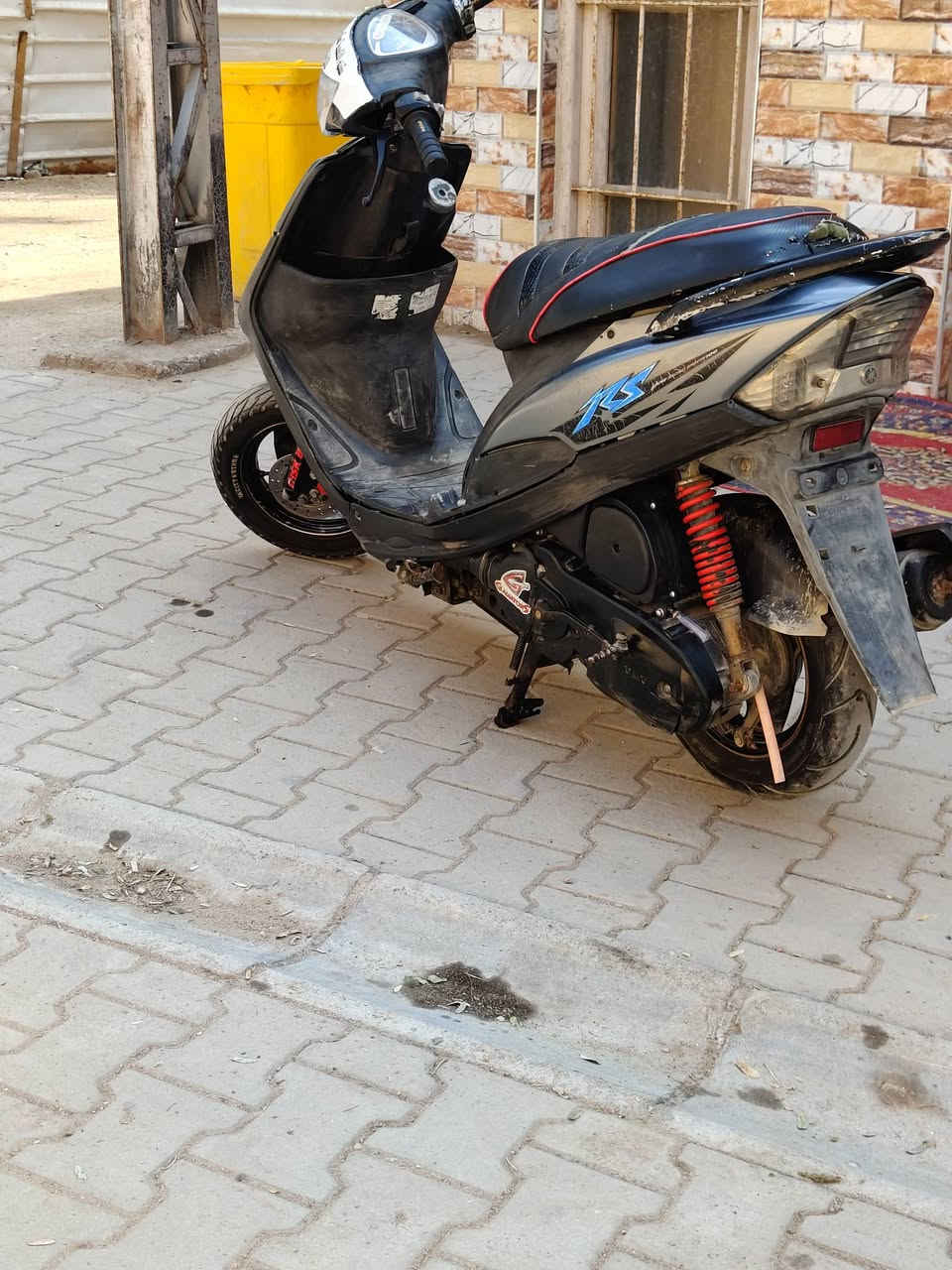 سلام عليكم للبيع دراجة ماكس عدله مفتوحه بيه كلجات رياضي نكره سلف كهربائية كله شغاله دراجه مختمه شعله ومعدل طيران دراجه نضيفه وحلوه سعره 650 وبيه مجال اسرتي المكان المدينه الهوير


**إذا كنت صاحب هذا الإعلان وتريد حذفه لأي سبب، رجاءا أرسل رسالة إلى الدعم الفني**