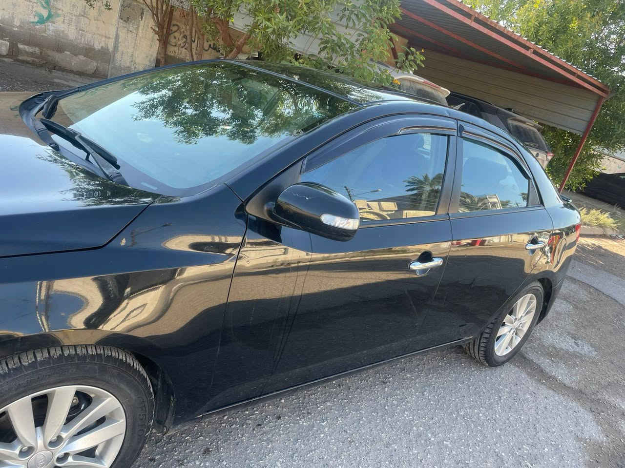 سلام عليكم 
سيراتو 2010 خليجيه 
تحاكمات ستيرن وفتحة سقف
كفاله عاهه رقم أربيل جديد
تخم تاير جديد 
عنوان حي الخضراء
*********** بغداد, العراق
