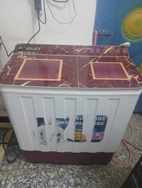 غساله للبیع سعر 100 قفل ما مستعمله بس شهر 07817668195