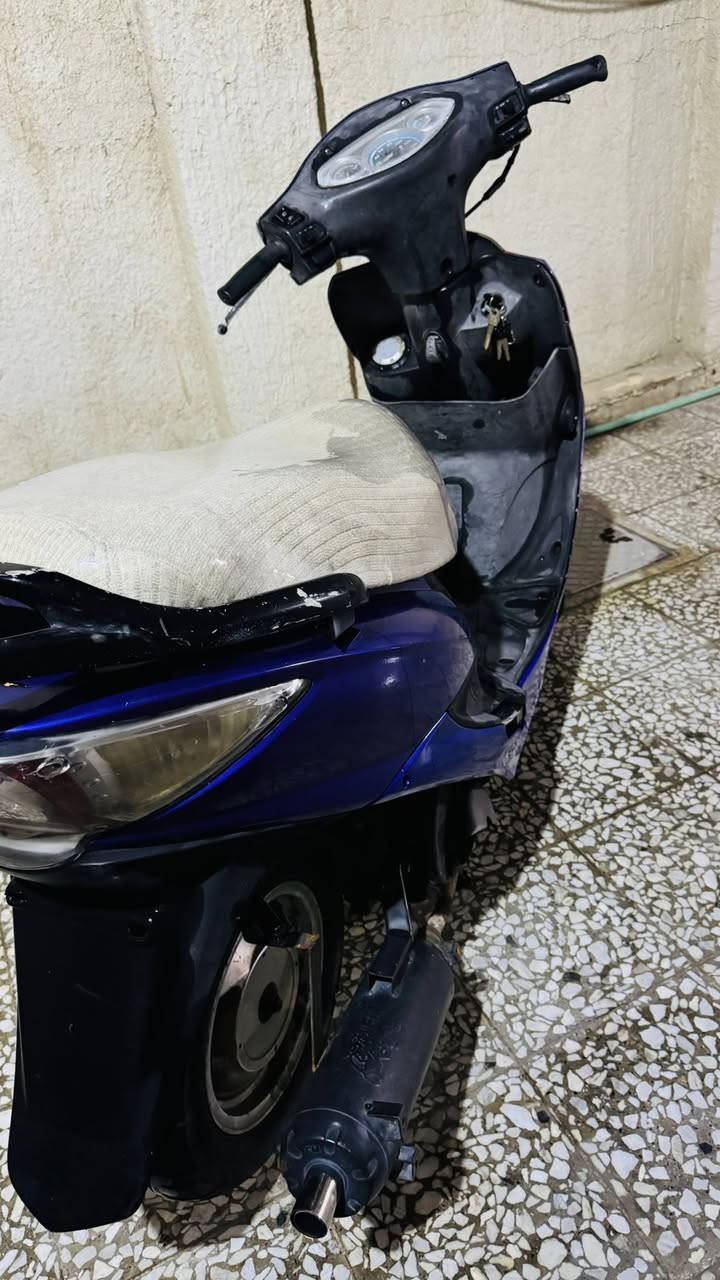 كامكو جي فور للبيع
كلشي شغاله بيها هندر سلف اشاير لايت بك لايت كيج بانزين دبلات دراجه كامله ما مفتوحه 

نجف حي الامير 

***********
