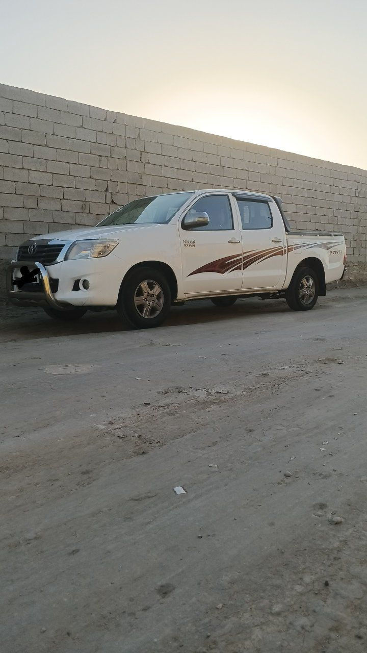 السلام عليكم سياره بيكم هايلوكس 2013شاصي 19گير ومكينه وحداديه جدد خير من الله رقم نكليزي واسط  رقم الهاتف ***********   ************ مكان السياره ناصريه
