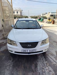 سوناتا • ٢٠٠٩ • مكينة ٢٠٠٠