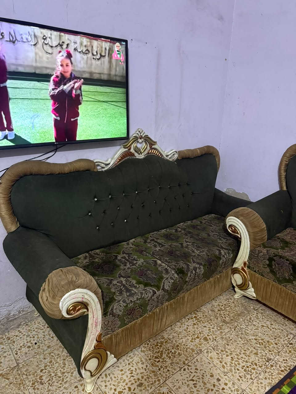 تخم قنفات عراقي دوشمه مالته عاليه بس يراد ترتيب لليدات وتنظيف لين متروك سعر ١٥٠ مكان لعبيدي


**إذا كنت صاحب هذا الإعلان وتريد حذفه لأي سبب، رجاءا أرسل رسالة إلى الدعم الفني**