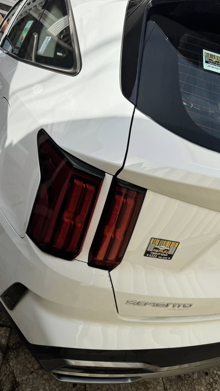 سلام عليكم ...

كيا سورنتو ٢٠٢٣ خليجي السياره ماشيه ٦٤ الف حقيقي نص مواصفات العاديه مال سورنتو 
بصمه تشغيل 
بصمه ابواب 
تشغيل عن بعد 
جنطه كهرباء 
حساسات امامي وخلفي 
ويل ١٩ كروم 
شاشه تدعم ابل كار بلي 
اشاير مري 
مري قابله للطي 
٣ قطع تبريد 
٧ راكب 
سايد بريك بصمه 
كير ماوس ٨ سرعات 
المكينه ٦ سلندر ٣٥٠٠ cc
السياره كفاااله عااامه من صبغ فقط تبديل جنطه نفس لون وكااله فقط وباقي مكفول 
السعر ٢٧٠ وبيها مجال 
***********
