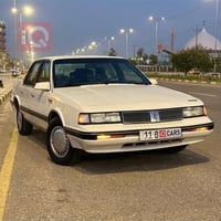 اولدز موبيل موديل 1990 ماشيه 290الف سياره جديده وجاهزه من كل شي كير مح...