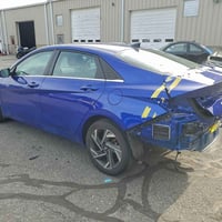 هونداي ألانترة 2024  ماشيه 19كليو  مواصفات فتحه  هواي بيه مواصفات  موع...