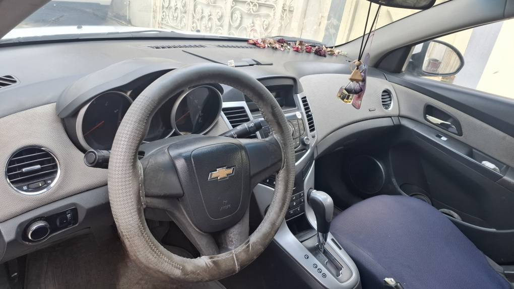 کورز ٢٠١٠ فول مواسەفات
گێر تۆماتیک 
جام کارەبا و ئاوێنە کارەبا ، قفل مەرکەزی
رەقەم نوێ تا ٢٠٢٧ بەناوی خۆمە  بەشەرتی تەحویل .
تەبریتی هەیە بەس سۆندەی پساوە 
گێر و مەکینە بەشەرت . كويسينجاك, أربيل


**إذا كنت صاحب هذا الإعلان وتريد حذفه لأي سبب، رجاءا أرسل رسالة إلى الدعم الفني**