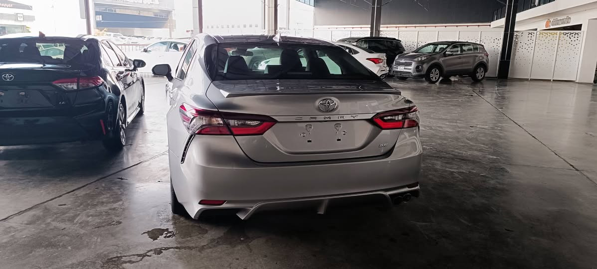 تۆیۆتا کامری 
مۆدێل 2023
مواسفات se
بۆنید و چەمەلەخی لای سایەق گۆڕاوە بە بیلاد 
بێ بۆیاخە 
هیچ ئێرباگێکی نەتەقیوە 
***********
*********** السليمانية, العراق
