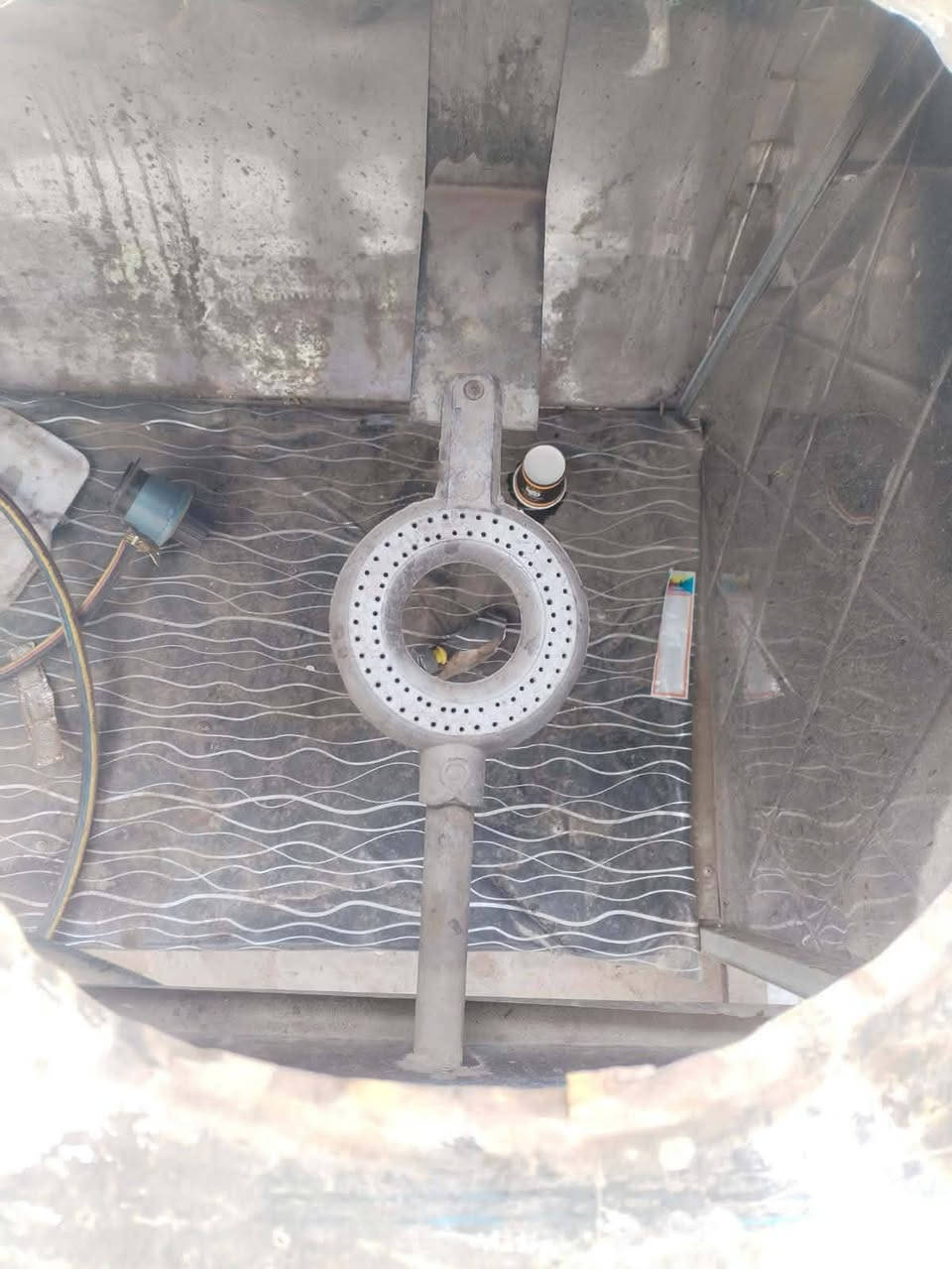 عربانه لبلبي للبيع جاهزه من كلشي المكان البياع السعر 250وبي مجال الاتصال ع الرقم ***********٦ غير متواجد ع الفيس
