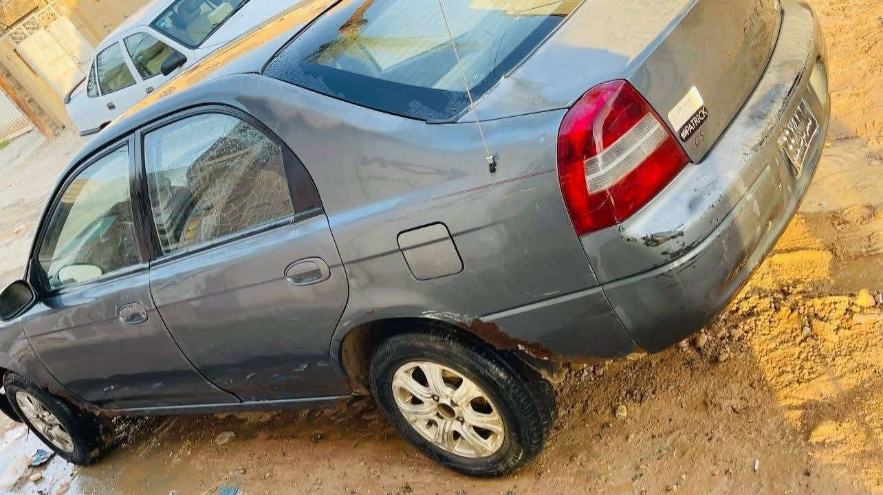 موديل 2001 السعر 17وبيها مجال
سنويه عضم عاج باقيه عل لوحات شرط التحويل ***********
