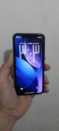 ايفون ١١ ٦٤ • بطاريه ٨٠ • فيس ايدي شغال