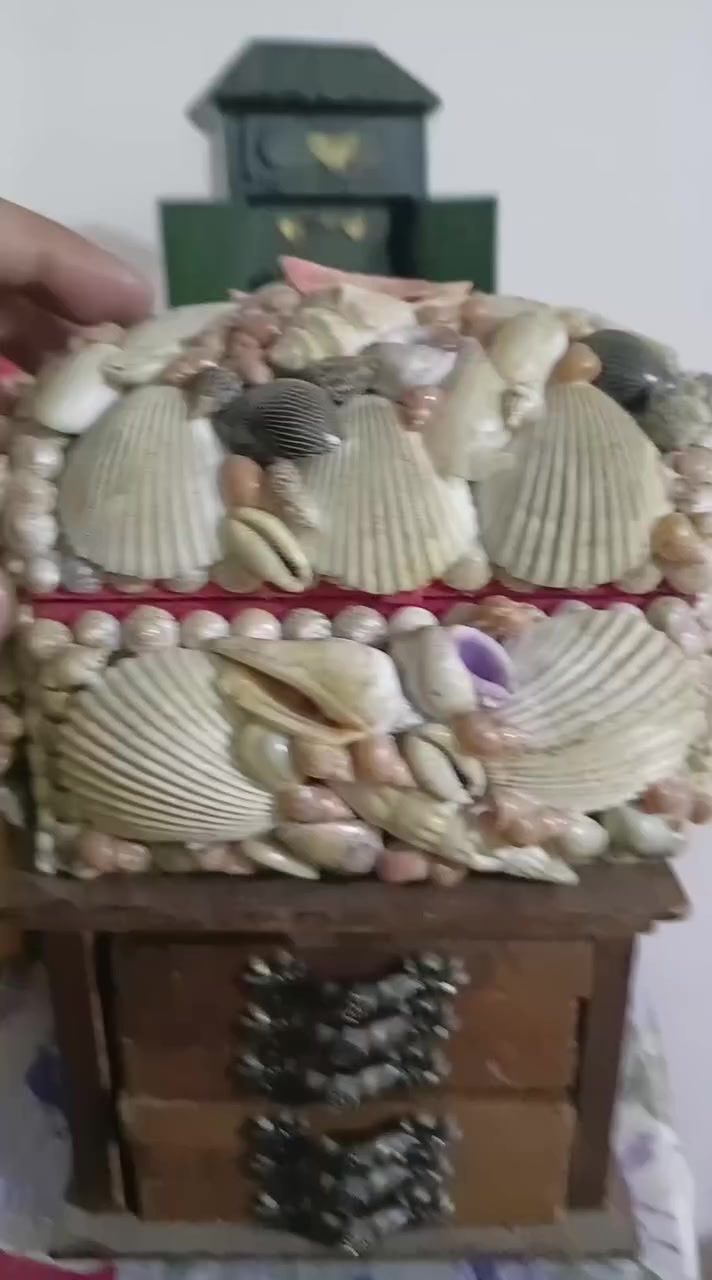 السلام عليكم متوفر للبيع السعر 10000 يوجد توصيل لجميع المحافظات


**إذا كنت صاحب هذا الإعلان وتريد حذفه لأي سبب، رجاءا أرسل رسالة إلى الدعم الفني**