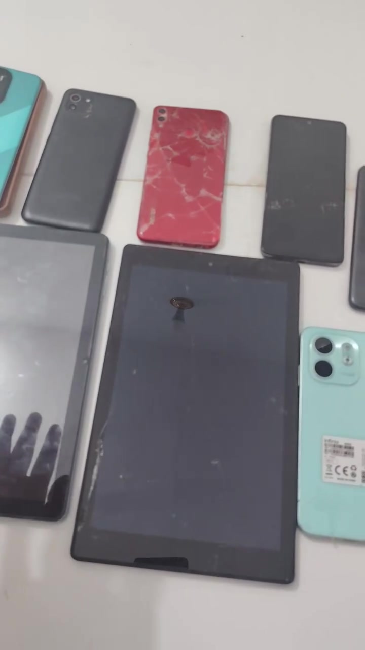 سلام عليكم اجهزه  للبيع اعله سعر ابيعهن وشوف الفيديو


**إذا كنت صاحب هذا الإعلان وتريد حذفه لأي سبب، رجاءا أرسل رسالة إلى الدعم الفني**