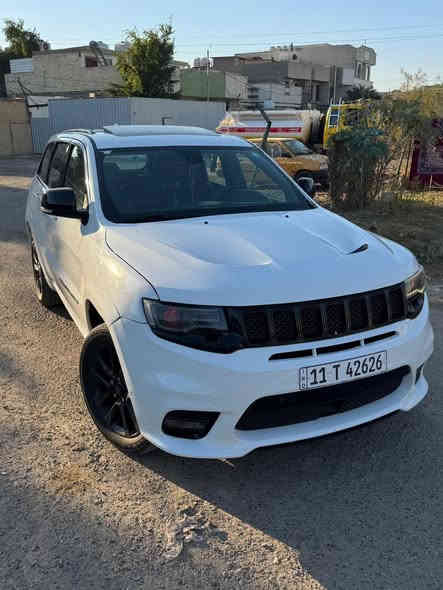 السلام عليكم 
جيب لاريدووو موديل ٢٠١٧ فوول لمتدد حادثها بلبجم السياره جاهزه من كلشي ربع ماتصرف عليها عليها عدسات عين الشيطان رقم جديد وهزه جديده السياره باسمي تحويل ثاني يوم 

عليها كت كامل اس ار تي مكفوله من الكص والسرقه 

السياره كامله تشغلها وتطلع بيها للسعوديه مسويلها ادامه عامه للسياره جديده 

السعر ٢٢٥ وبيها مجال للطيبين 

*********** رقمي
