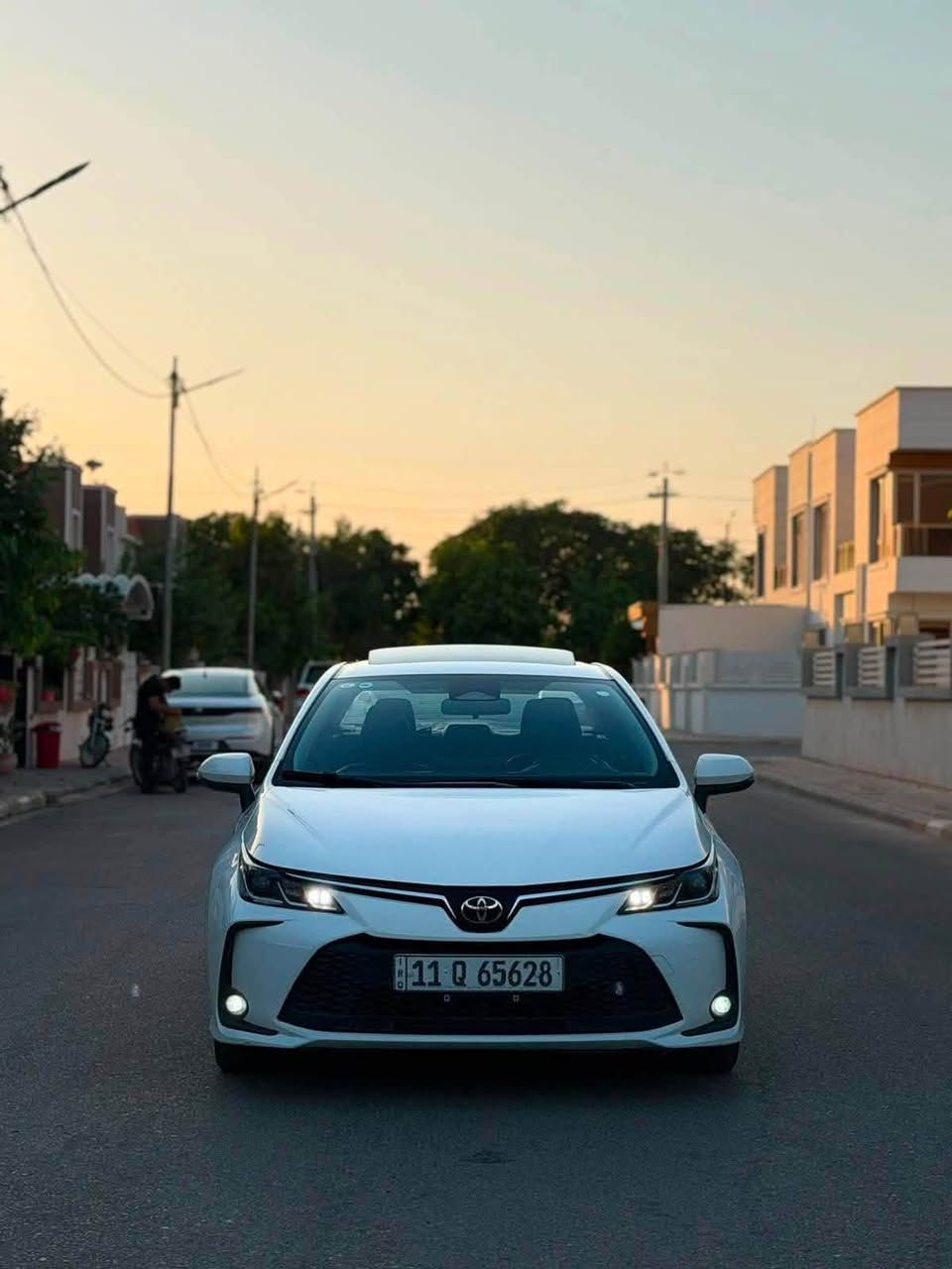 تويوتا كورولا  2025 شكل الخليجي فول مواصفات

محرك 1800 هايبرد 

ماشية 52 الف 

تبريد قطعتين

رقم بغداد باسمي

مواصفات :

بصمه + بصمه ابواب 

فتحه 

كشنات جلد اسود 

رادار + تحديد مسار + قيادة ذاتية

هاند بريك كهربائي + لايت زينون

عداد ديجيتال

درايف مود + أوتو هولد

فل سيستم إيرباك + مانع تصادم + مانع انزلاق

موجود السونار بالصوره

 

السعر 💵: 155💲وبيها مجال حك الجيه

للتواصل واتس او هاتف : ***********
