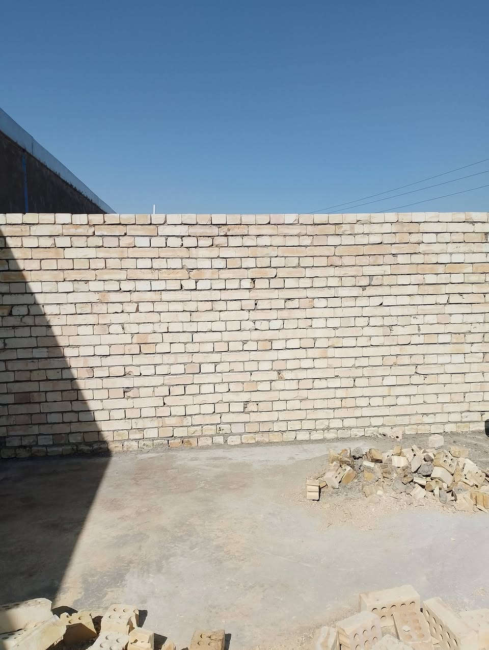 خلفه بناء متفرق حالين شغل درجة أولى والتزام ***********
