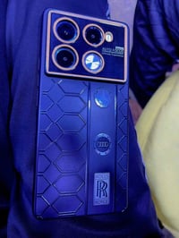 انفنكس نوت 40 برو • ٢٥٦ • الاسكان