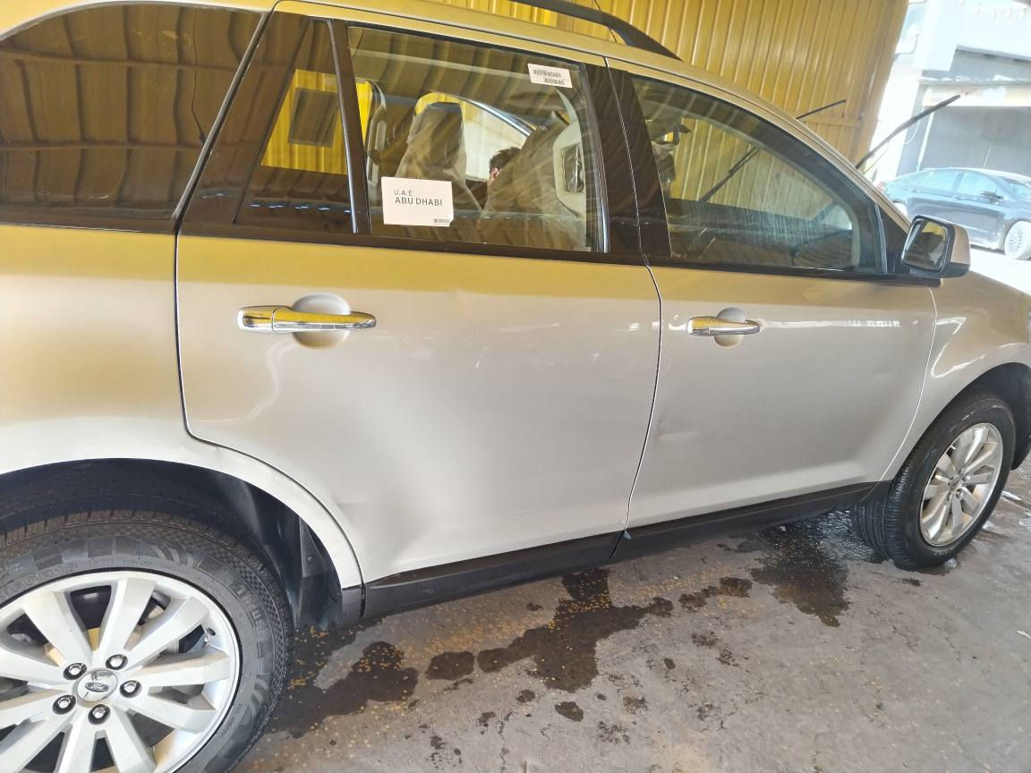 السلام عليكم ورحمة الله وبركاته بيع مراوس فورد ايدج ٢٠١٠ أمريكي نص قتعه سبوغ بدون دواخيل سياره نضيفه كلشي شرط مكينه جديد رقم سنويه تاخم تاير جديد سعر ٩٥ تلفون *********** أربيل, العراق
