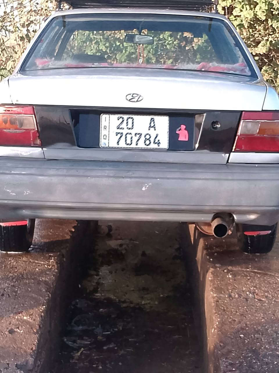 السلام عليكم هونده اكسله للبيع موديل 1993كير اوتماتيك محرك ماينقص بسمي رقم انكليزي السعر 20ورقه وبيه مجال ***********
