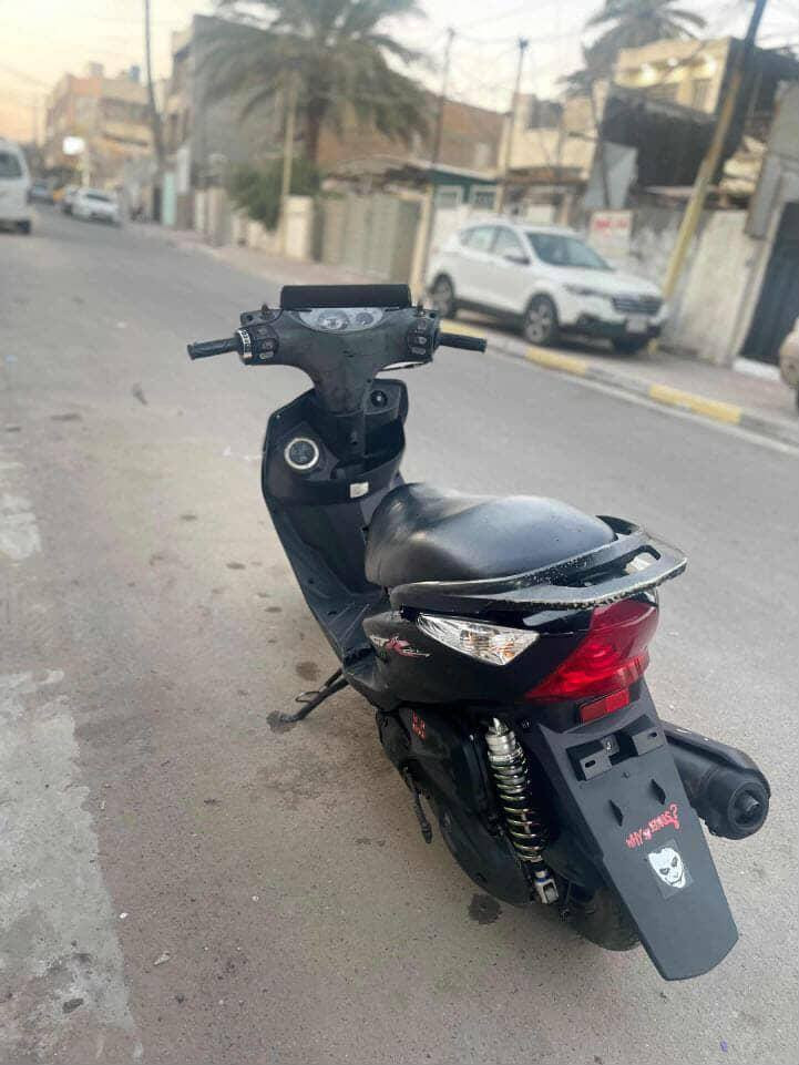 الحيوانه للبيع
ثلعب ١٤٠ بعدها مالحه حلوه ومرتبه مال جنايه رايدها ب٨٠٠ وبيها مجال الشراي خلي يراسلني واتساب تجي تشوفها وتشلع عيوني المو شراي امشي عليك لعباس لا تعبني مكانها بغداد العطيفية 
***********
