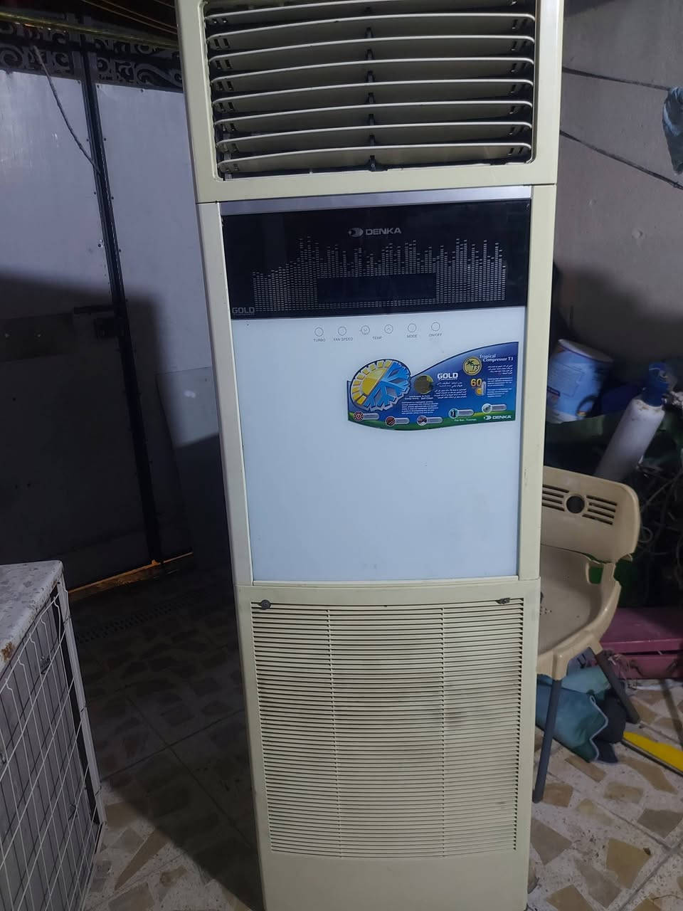 سبلت دنكا ٣ طن ماطوره عاطل ..فقط قطعه خارجيه وداخليه وريمونت بدون بواري .
٣٠٠ الاستفسار خاص انطيك رقم راعيه


**إذا كنت صاحب هذا الإعلان وتريد حذفه لأي سبب، رجاءا أرسل رسالة إلى الدعم الفني**