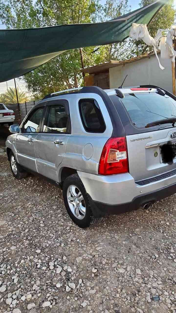 سبورتج 9 كاز سوبر
كص حنطه فول عده البصمه 

شاشه 

كامره 

فتحه 

كص جنطه 

متؤم طبق الاصل 

بيه كتاب مال حصه كاز بكل المحافضات 

نضيفه مابيه كل نقص 

مكان بابل سعر 38 وبيه مجال مال جيه  فقط

تصال ***********
