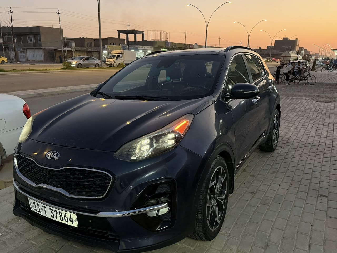 للبيع كيا سبورتج 2020 وارد أمريكي – أعلى فئة (FULL OPTION) 

🚘 KIA Sportage 2020 SX Turbo
✅ وارد أمريكي
✅ محرك 2.0 تيربو قوي واقتصادي
✅ أعلى فئة (فل كامل)
✅ ممشى 85 ألف
✅ رقم بغداد وباسمي وجاهزة للنقل
✅ سقف بانوراما
✅ كشنات جلد كهربائية
✅ تدفئة وتبريد للمقاعد الأمامية
✅ تدفئة ستيرن
✅ مرايا شفط
✅ حساسات وكاميرا ومواصفات كاملة
✅ ضررها بأمريكا بونيت فقط
✅ قطعتين صبغ كلير من أمريكا
✅ السيارة نظيفة جداً وفحصها خير دليل

💰 السعر:14000$ دولار (140 ورقة)

📍 السيارة باسمي تحويل ثاني يوم 
📞 ***********
