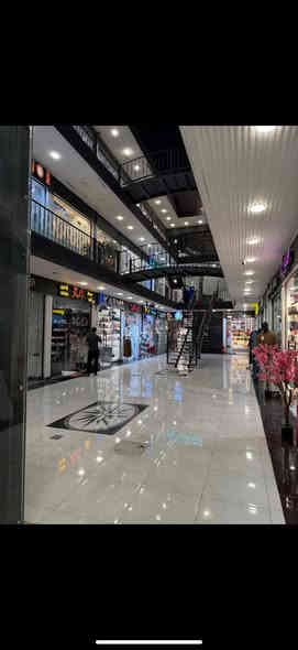 السلام عليكم 
يتوفر
محل واجهة ايجار او بيع سرقفليه حسب الرغبه
 محلان للايجار داخل القيصرية
ط ارضي
محل في الطابق الاول
محل في الطابق الثاني بمساحة ٢٨ متر
ينفع ايضا مكتب ، عياده ، 
بناية ما شاء الله منتصف العمل الشعبي
مقابل العامرية بلازا
***********
حسين الاحمد
