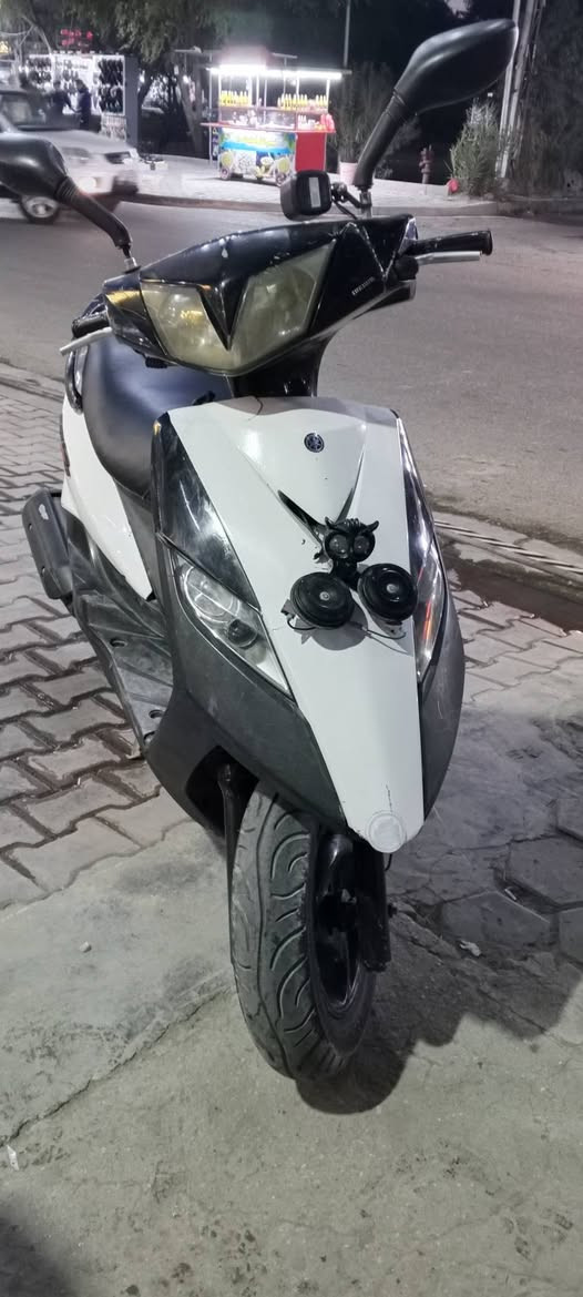 كفرات ثعلب ابيض بلادية ختم واحد 
اريد مراوس بكفرات رصاصي نضااف 
مكاني بغداد غزالية


**إذا كنت صاحب هذا الإعلان وتريد حذفه لأي سبب، رجاءا أرسل رسالة إلى الدعم الفني**