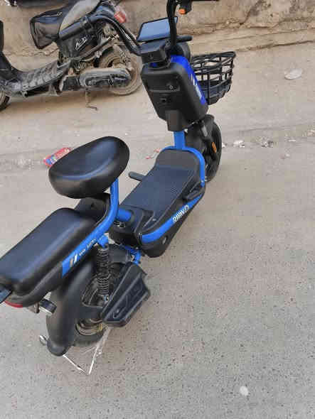 السلام عليكم
دراجة شحن للبيع
ريان حجم14 سرعة40 ملف1000W شاحنة موجودة بصمه فقط جديدة مكفولة (ثلاث سرعات) السعر 275 ومجال بسيط للطيبين مكان ناصرية مركز أي استفسار رقمي واتساب
*********** رصيد ***********
