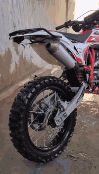 CRX
مودیل: 2025
محرك: 300
کل شرت 
رقم : ***********
