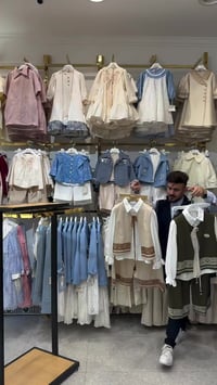 طقم بناتي • ٣ قطع • مقاسات ١٠-١٥ سنة