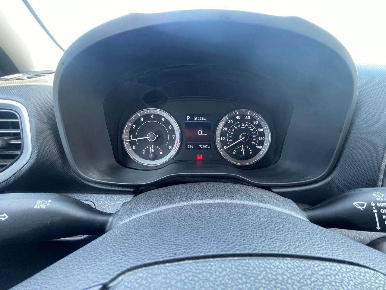hyundai venue 2022 
هیوندای ڤینیو ٢٠٢٢ بێ سبخ بێ لێدران ئێرباگ سوکان تەقیوە قۆپێک بچووک لە چاملخی سەکن هەیە چاک نەکراوە
فولل مواسفات بێ مەسروفە بەناوی خۆمانە هەموو شتی بەشەرتە نرخی ١٢٧$
***********📞☎️ أربيل, العراق
