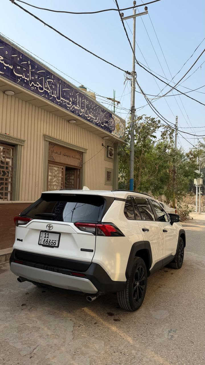 رافور 2022 ( بانزين2500) دفنجر فورويل فول عد الفتحه بيه قطعتين صبغ رقم بغداد بسمي السعر 210او بيه مجال مكاني
كربلاء (***********)
