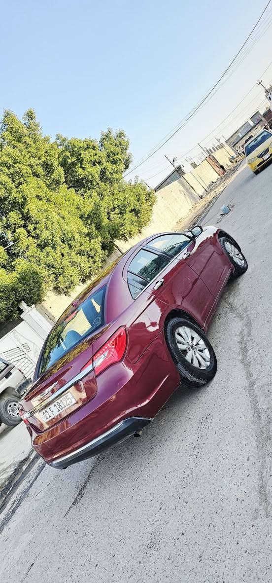 يالله . سي 200 موديل 2012 رقم بغداد بسمي دولي  محرك 4 سلندر  ✈️  حادث جملغ بس الخشم صبغ حزام.  ***********جماليه   . محرك كير بالكارتون  حداديه امامي خلفي جديد مواصفات تحكمات ستيرن كشن كهرباء ويل كب تبريد ثلج رقم بغداد  السعر 70 وبيها مجال مراوس ترهم رقمي *********** بغداد, العراق
