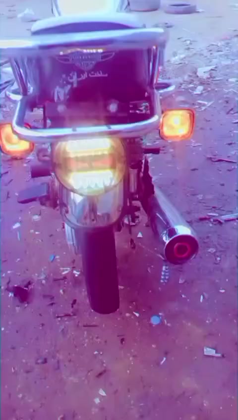 السلام عليكم دراجه للبيع موديل 21 اوراق اصولي دراجه نظيفه كلها شغاله سعر 500 وبيها مجال اللي يريد يدق علي على الرقم*********** شارع 80 كربلاء مكاني
