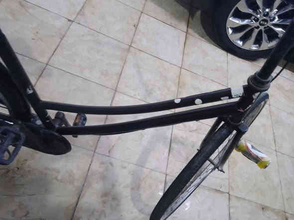 السلام عليكم ورحمه الله وبركاته طبعن هاذ البايسكل للبيع وسعره 75وبي مجال مكاني الناصريه شارع الجامع وهذا رقمي ***********
